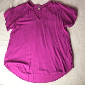 Old Bavy lightweight flowy pink blouse